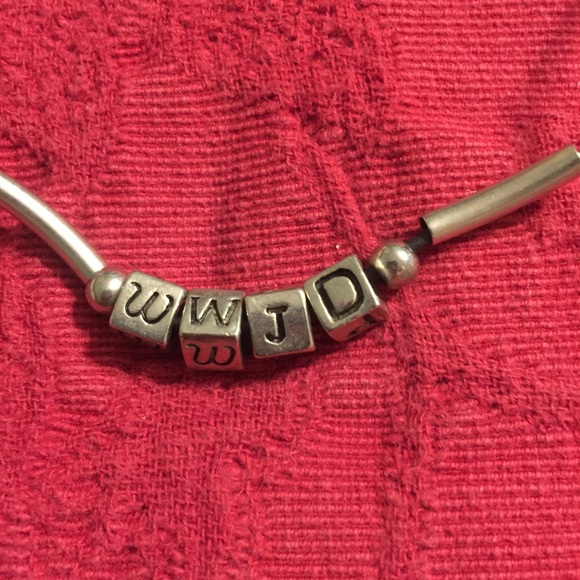 4 necklaces - Picture 12 of 13